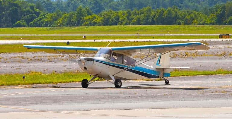 Tricycles versus Taildraggers