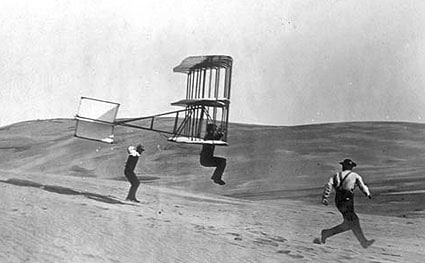 The three surface oscillating wing glider, tested by Augustus Herring