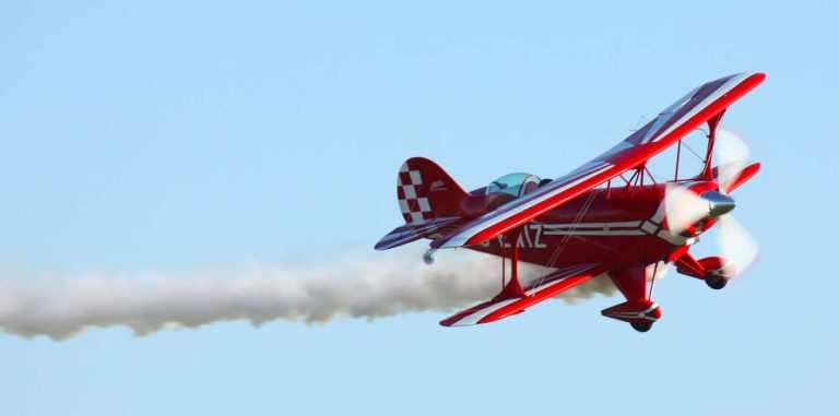 Pitts Special in flight