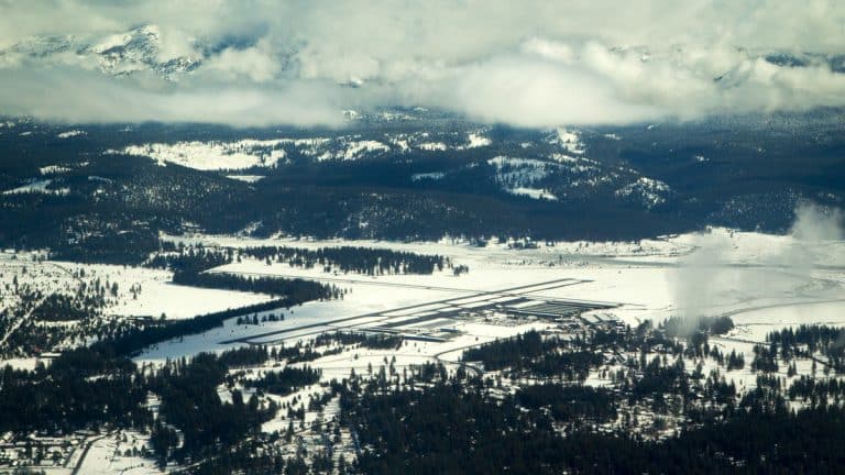 crosswinds at truckee airport